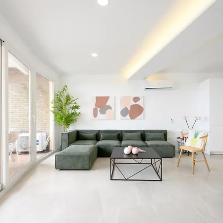 דירה Luxury Oceanfront 3 Bedrooms & 2 Bath By 10tosea *